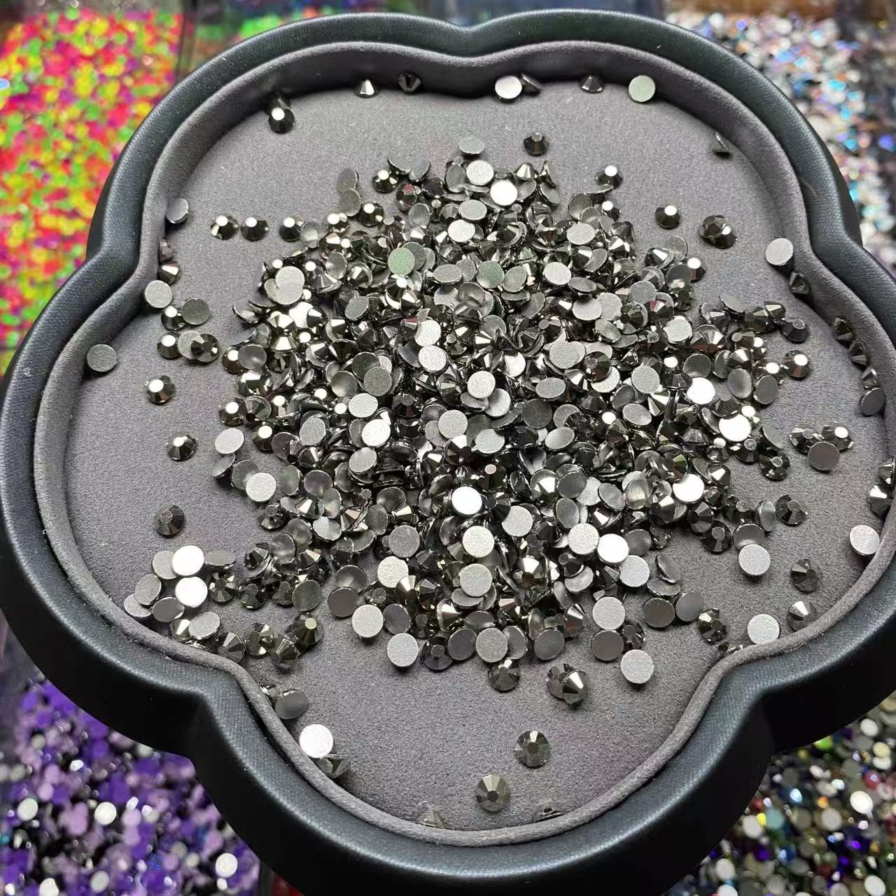 Metallic Grey, Glass Crystal