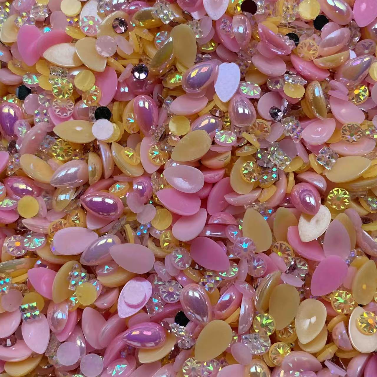 Resin Stones Mixie