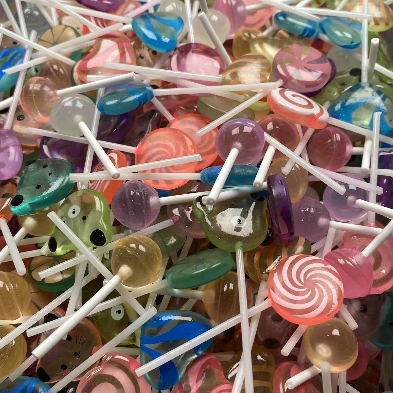 Lollipops Mix, Glow in the Dark, Resin