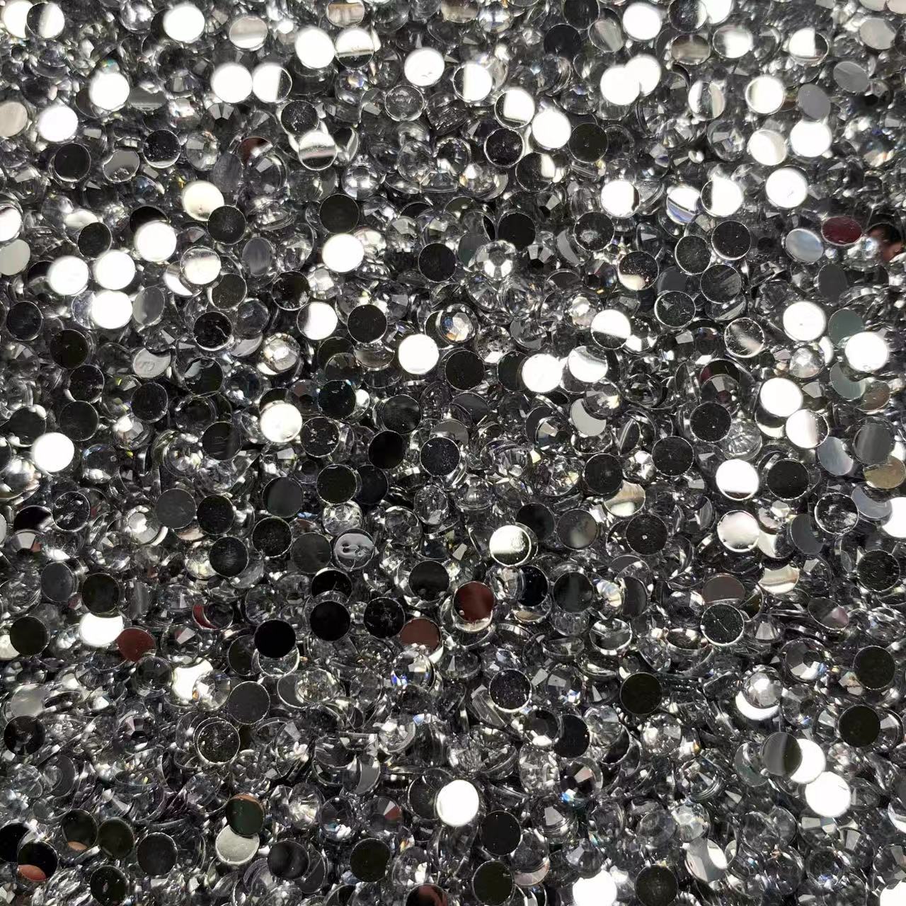 Silver Back Clear Resin Rhinestones