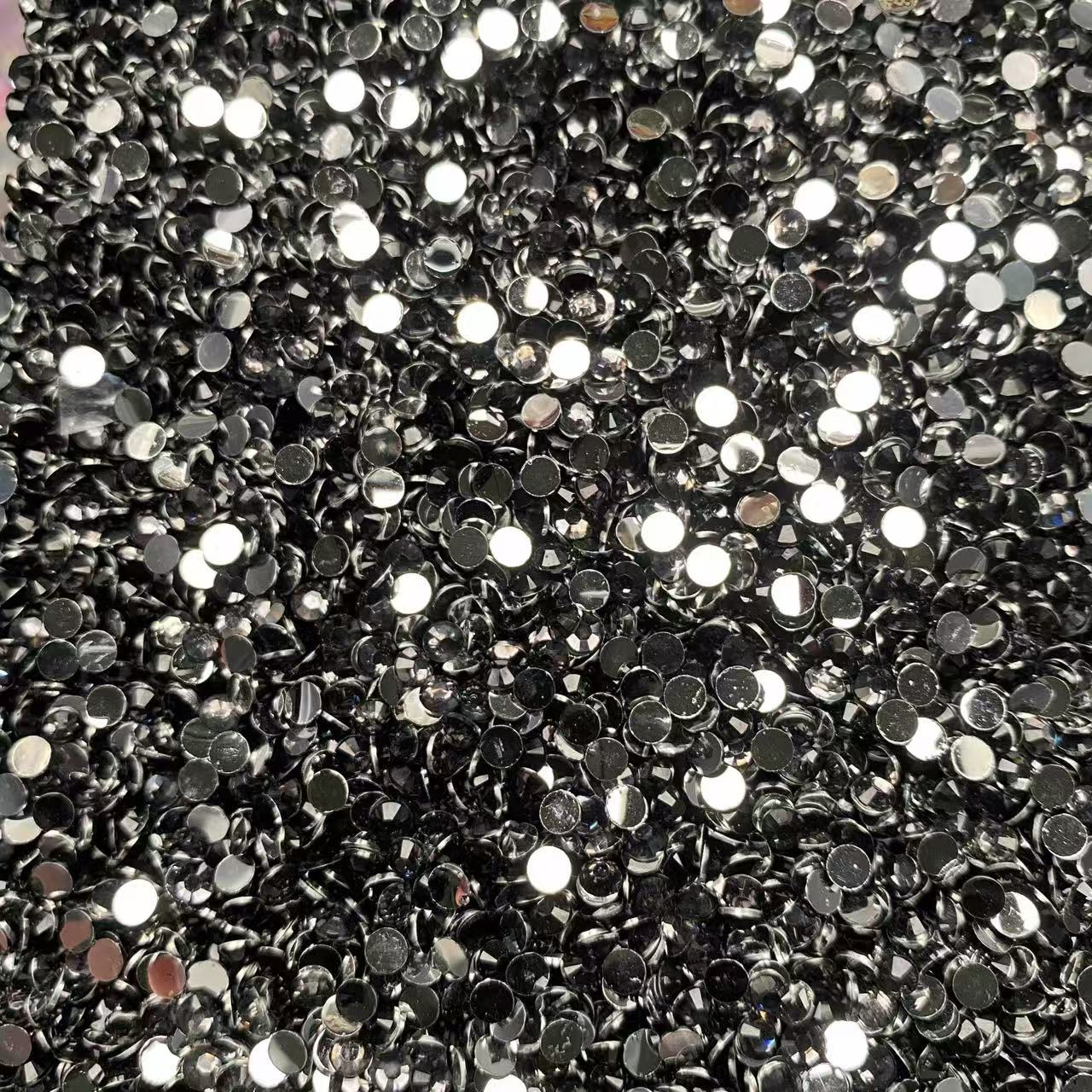 Silver Back Clear Resin Rhinestones