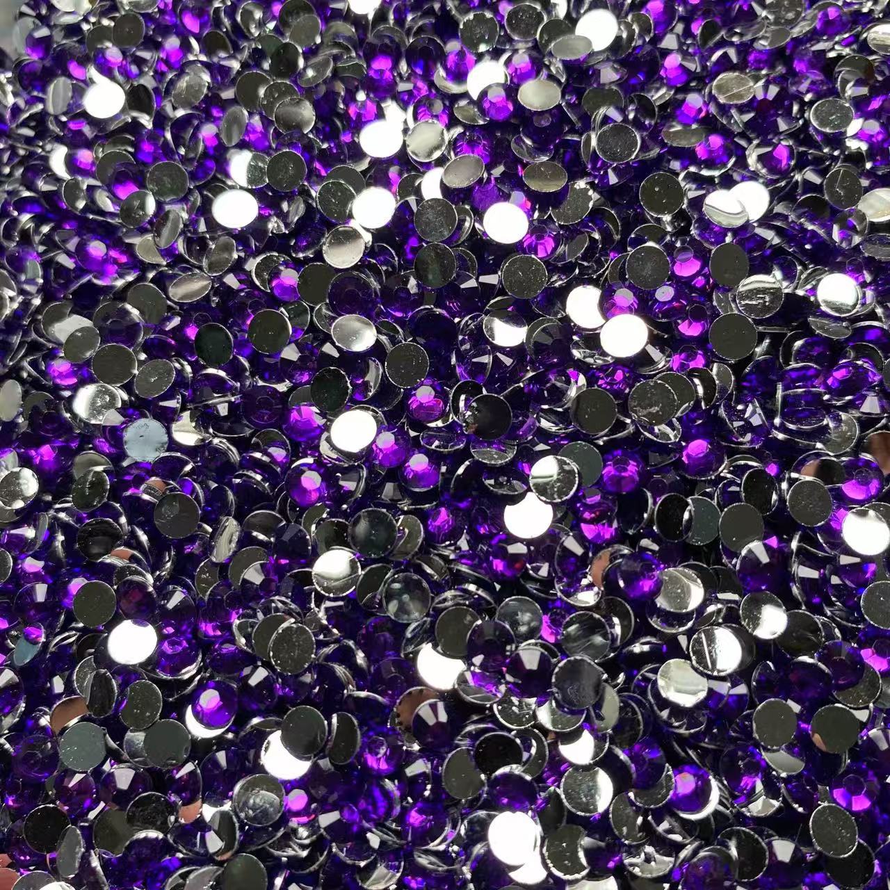 Silver Back Clear Resin Rhinestones