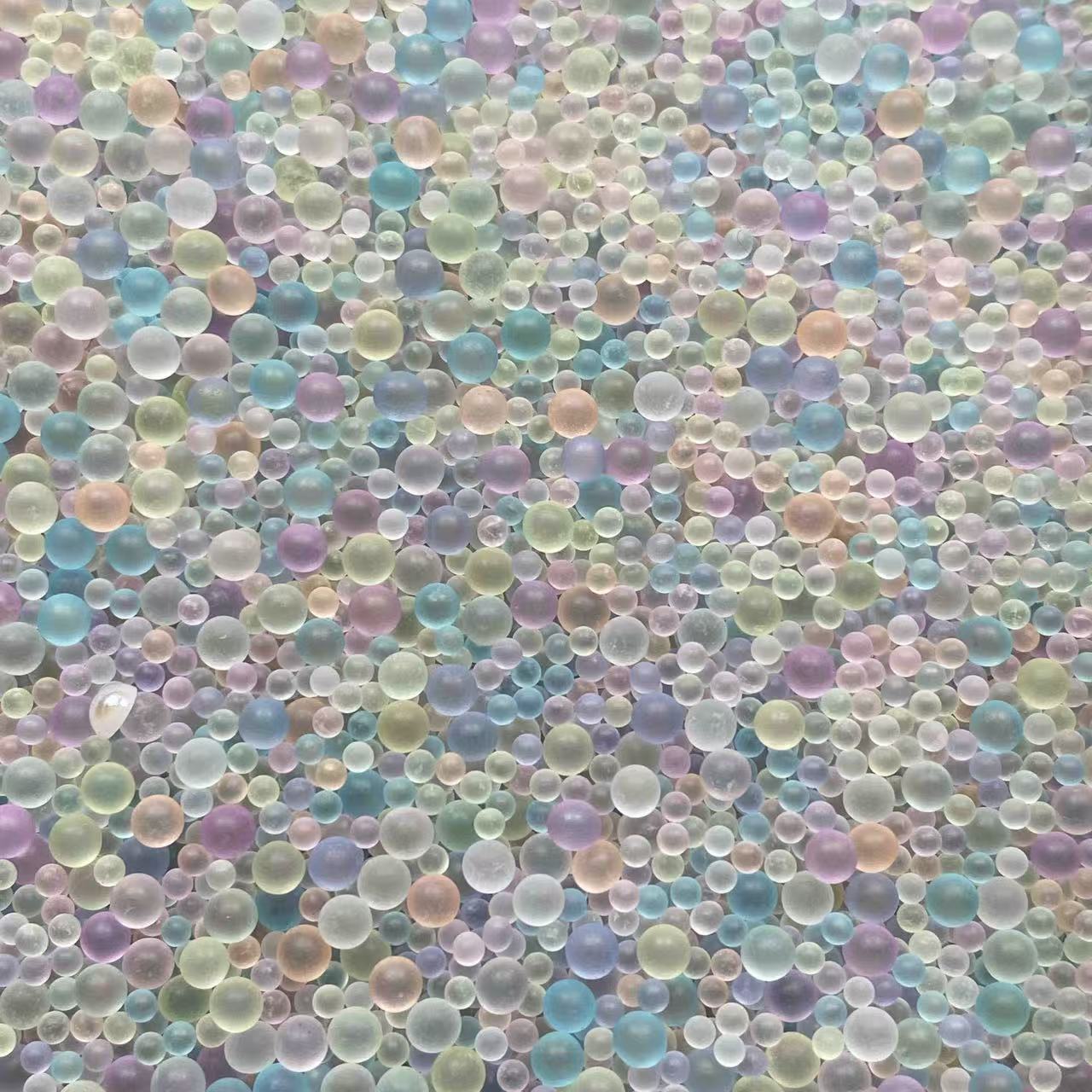 Glass Mermaid Bubbles (2mm to 3.5mm Glow in Dark)