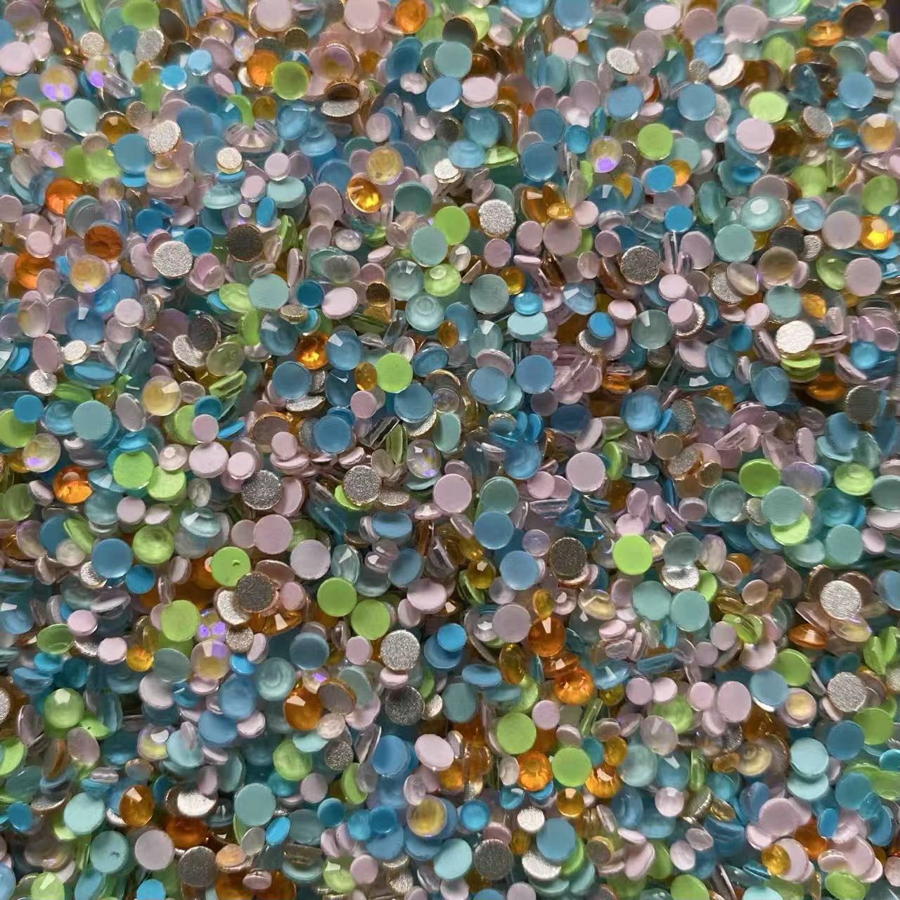 Small Size Glass Crystals Mixie