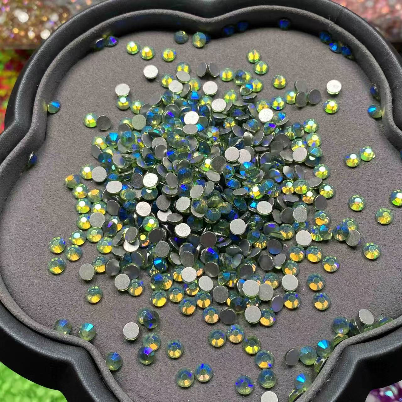 50%Off, Seaweed Green AB, Glass Crystal